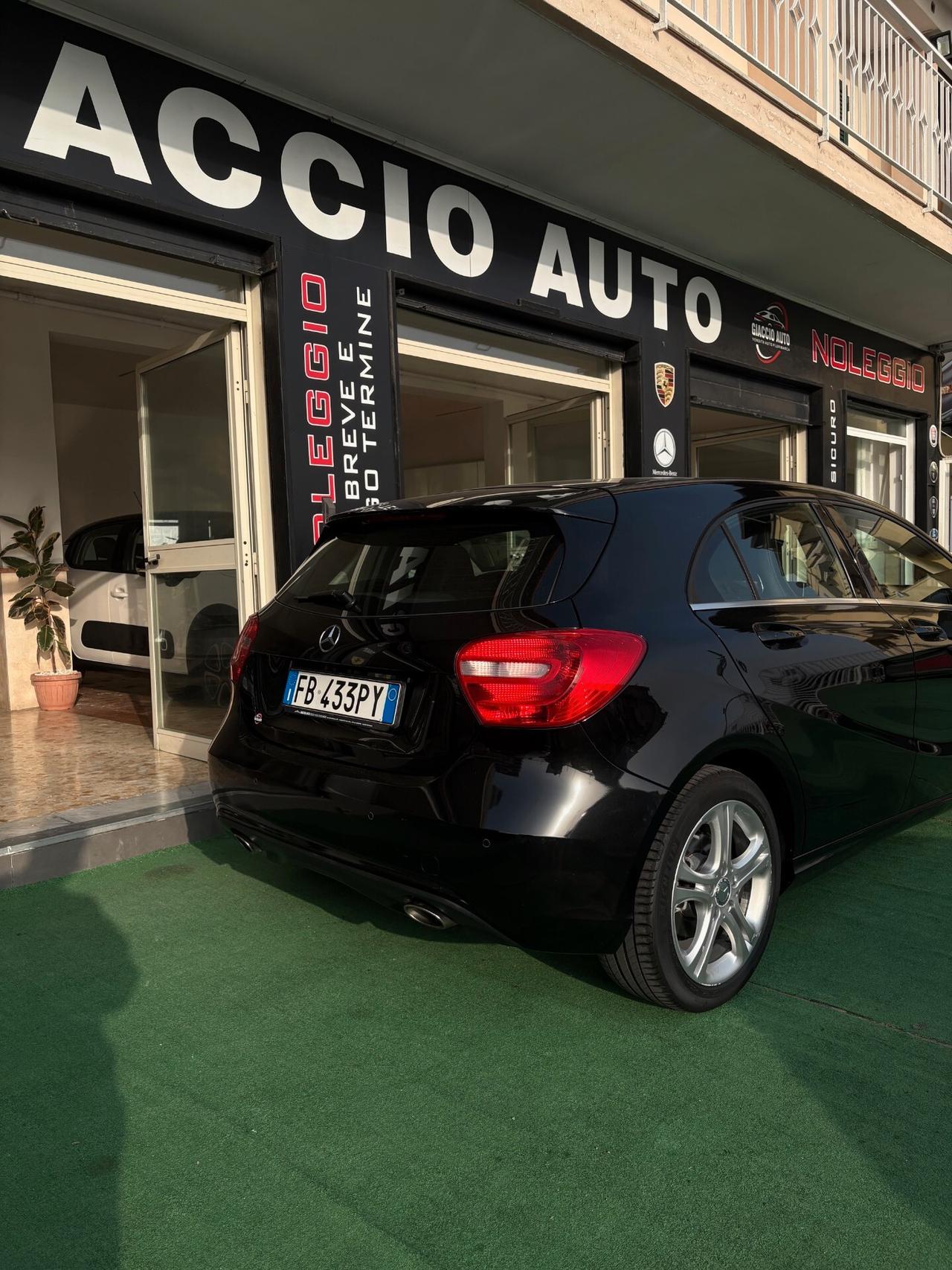 Mercedes-benz A 180 d Automatic Premium