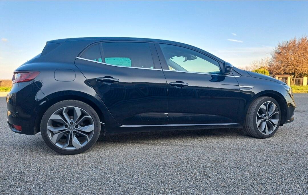 Renault Megane Mégane dCi 8V 110 CV Energy Bose