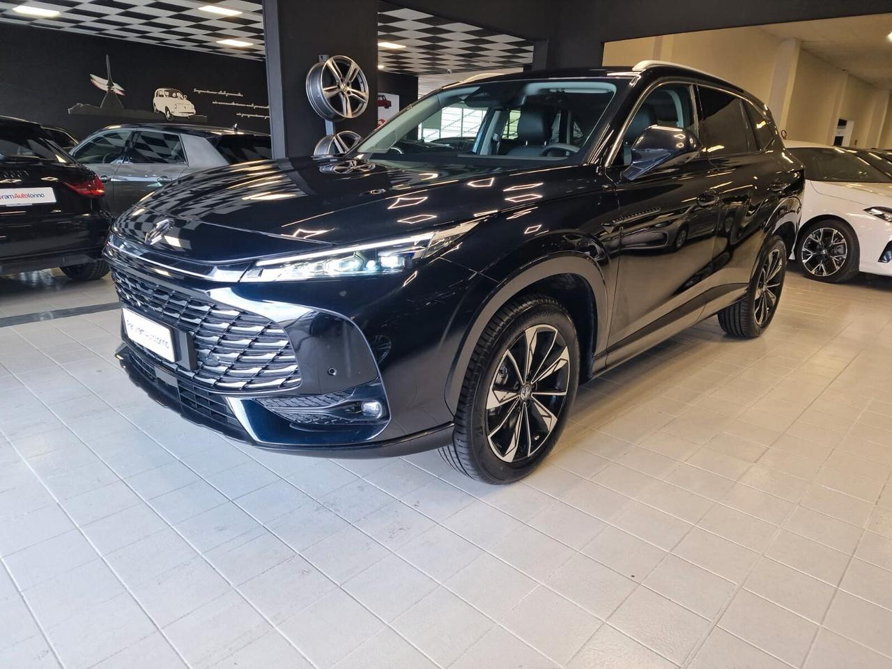 MG HS (2022-2025) HS 1.5T-GDI AT Luxury