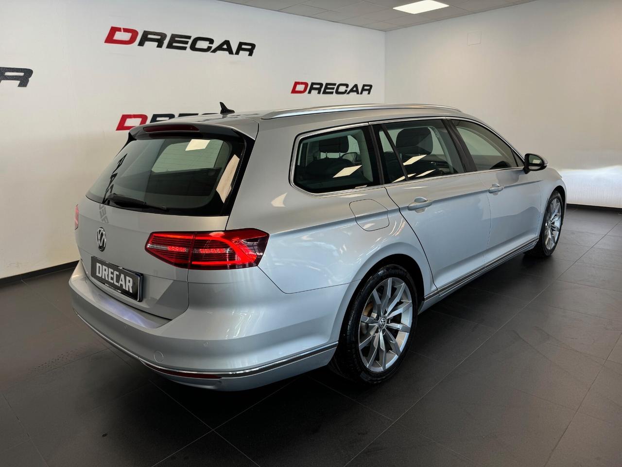 Volkswagen Passat Variant 2.0 TDI Highline BlueMotion Technology XENON PELLE NAVI