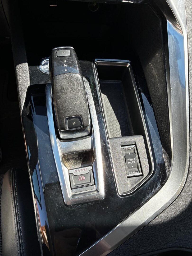 PEUGEOT 3008 HDI GT-LINE