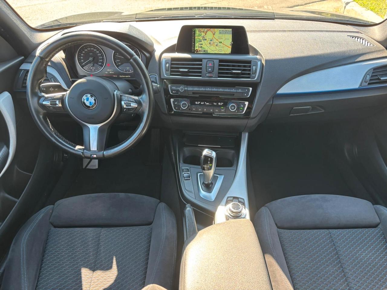 Bmw 118 118d 5p. Msport