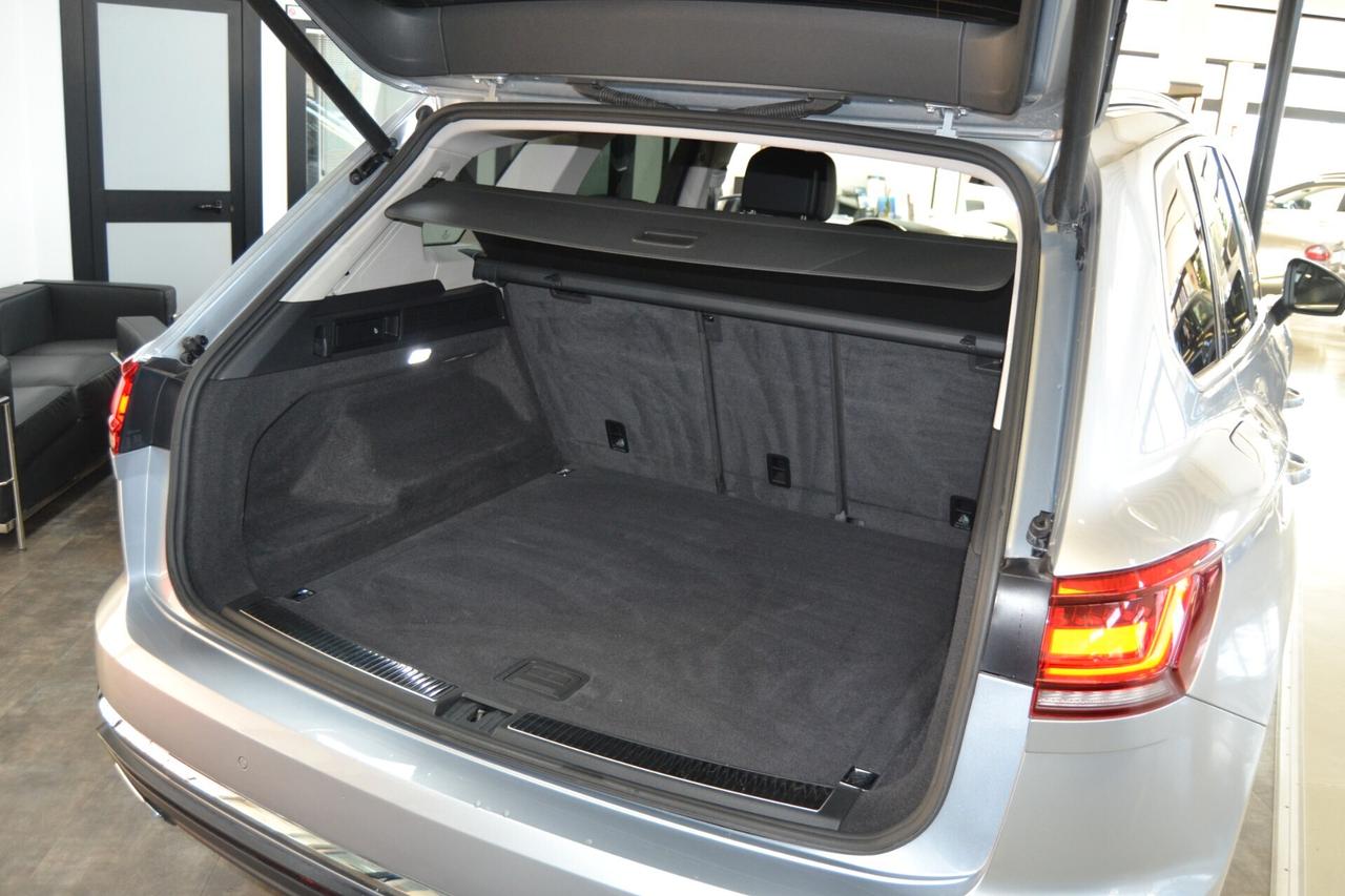 Volkswagen Touareg 3.0 TDI V6 231CV/4x4/NosuperBollo