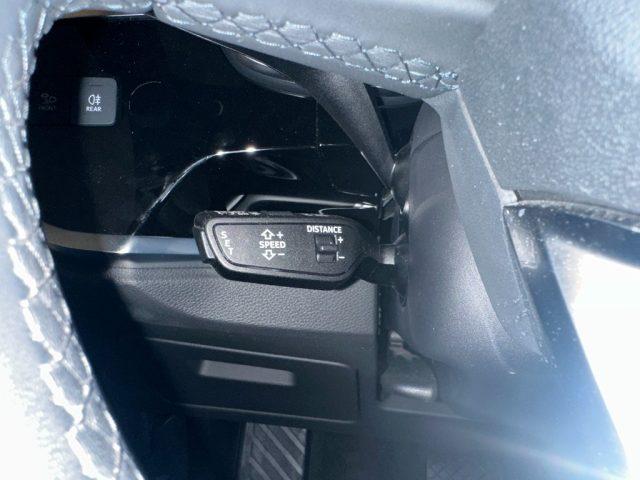 AUDI Q3 Sportback 35 TFSI S tronic Identity Black