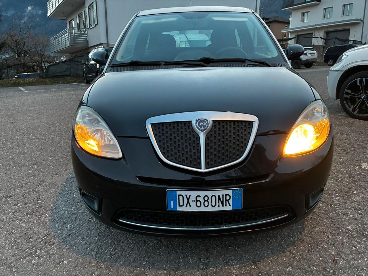 LANCIA YPSILON 1.2 ORO - NEOPATENTATI