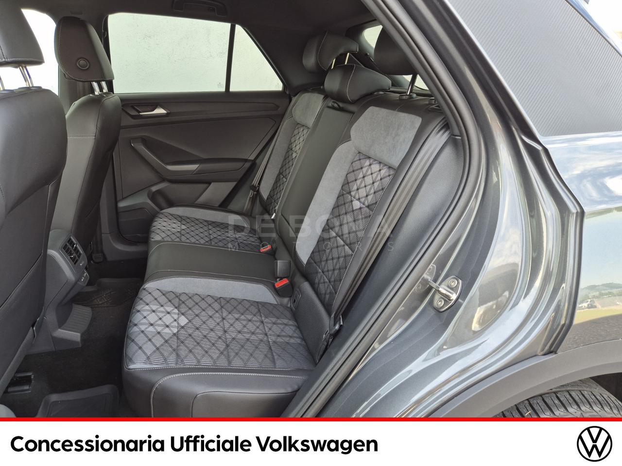 Volkswagen T-Roc 1.5 tsi r-line dsg