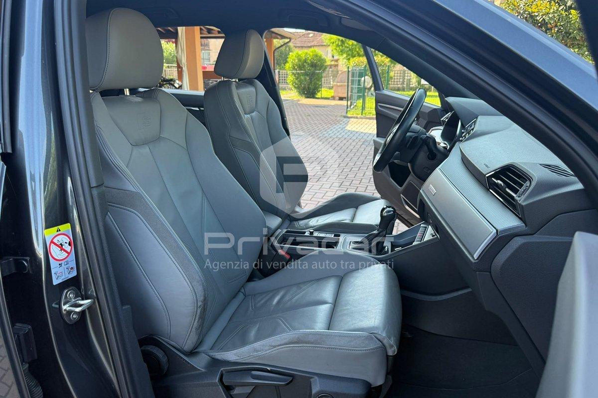 AUDI Q3 35 TFSI S tronic S line edition