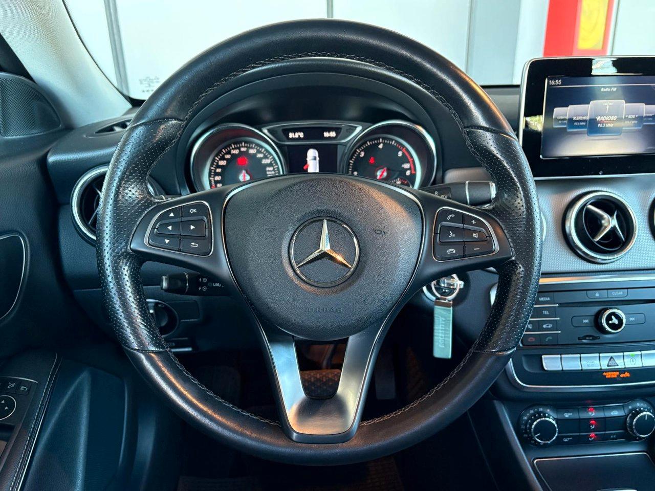 Mercedes CLA Shooting Brake 200 d Sport auto FL