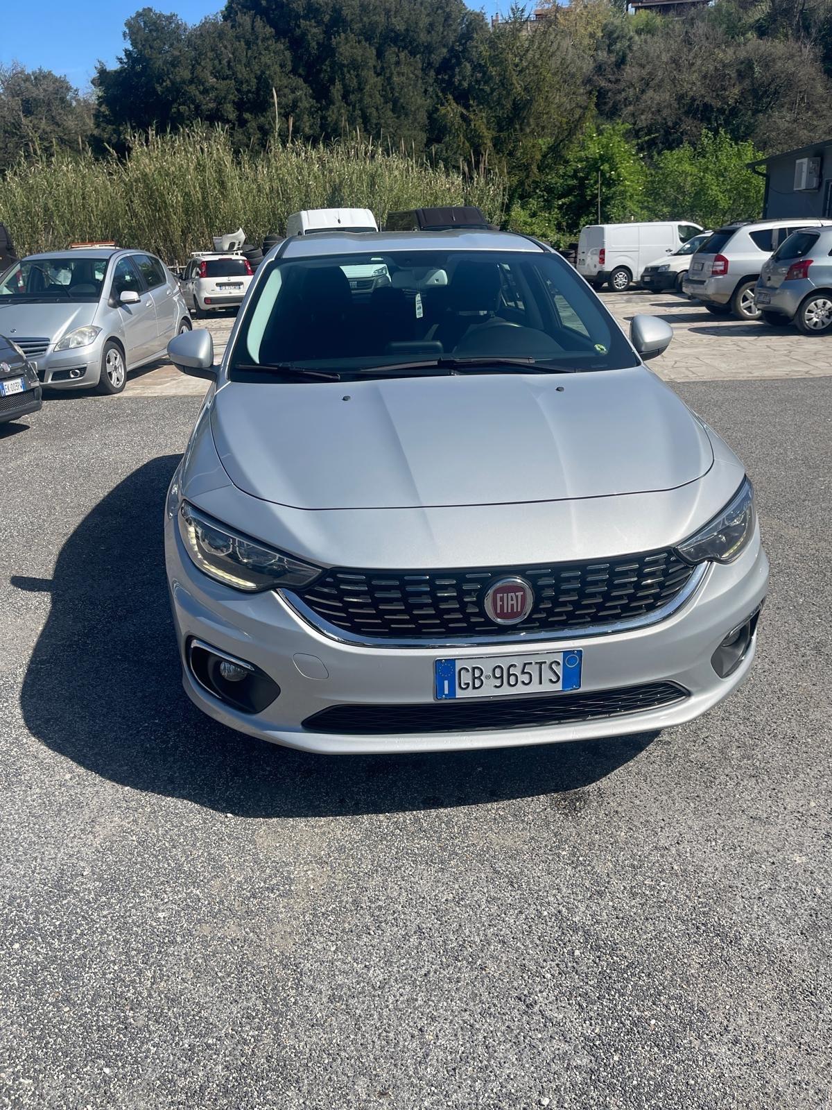 Fiat Tipo 1.6 Mjt SW S-Design LOUNGE CAMERA APPLE CAR PLAY FUL LED MULTIF. PDC CLIMA TRONIC