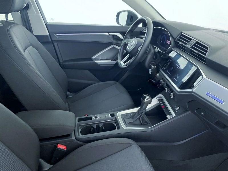 Audi Q3 Q3 35 TDI S tronic Business Advanced