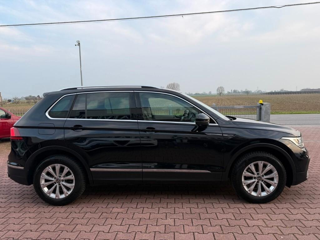 Volkswagen Tiguan 2.0 TDI 150 CV SCR DSG Life