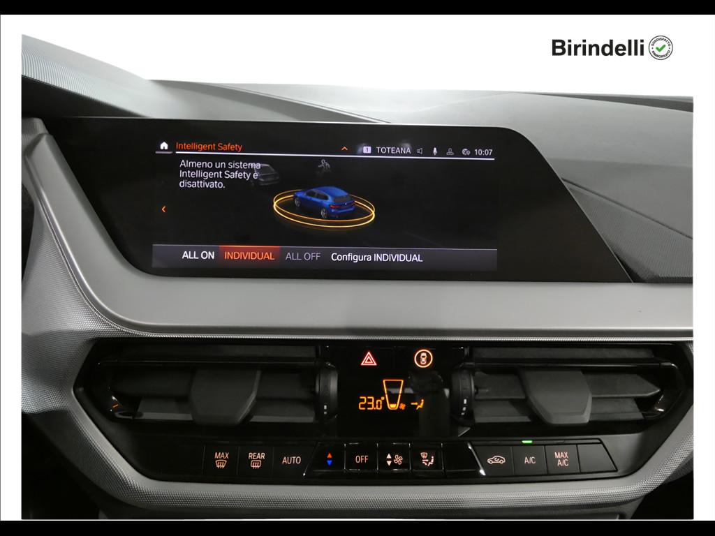 BMW Serie 1 (F40) - 116d 5p. Business Advantage