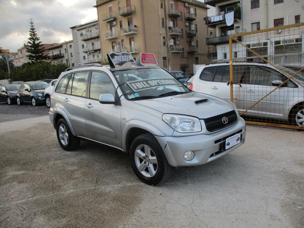 Toyota RAV4 2.0 Tdi D-4D 5 porte MOLTO BELLA