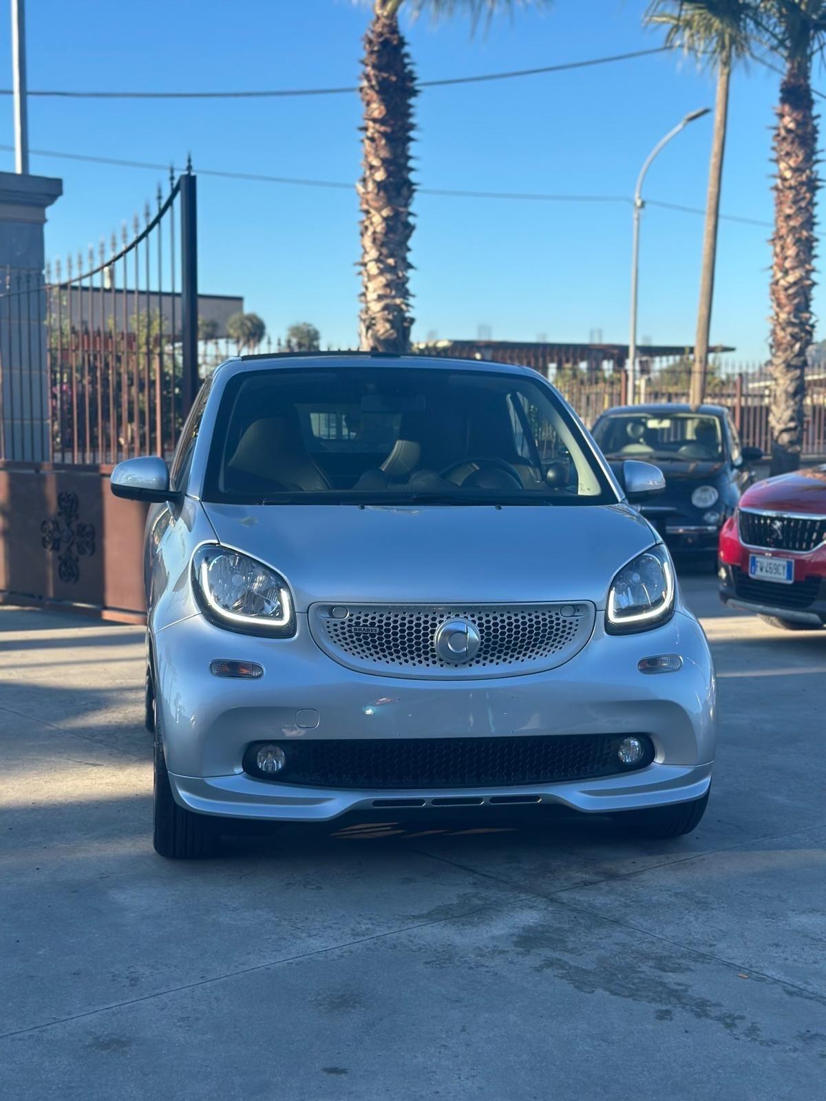 Smart ForTwo BRABUS 0.9 Turbo twinamic cabrio 15th anniversary