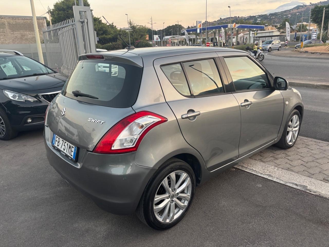 Suzuki Swift 1.3 DDiS 5 porte B-Top