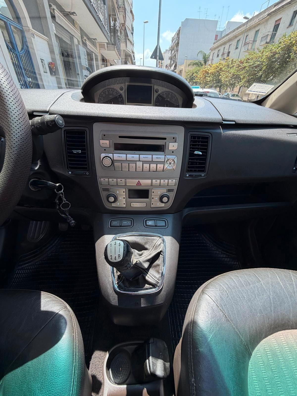 Lancia MUSA 1.3 Multijet 16V 90 CV Platino