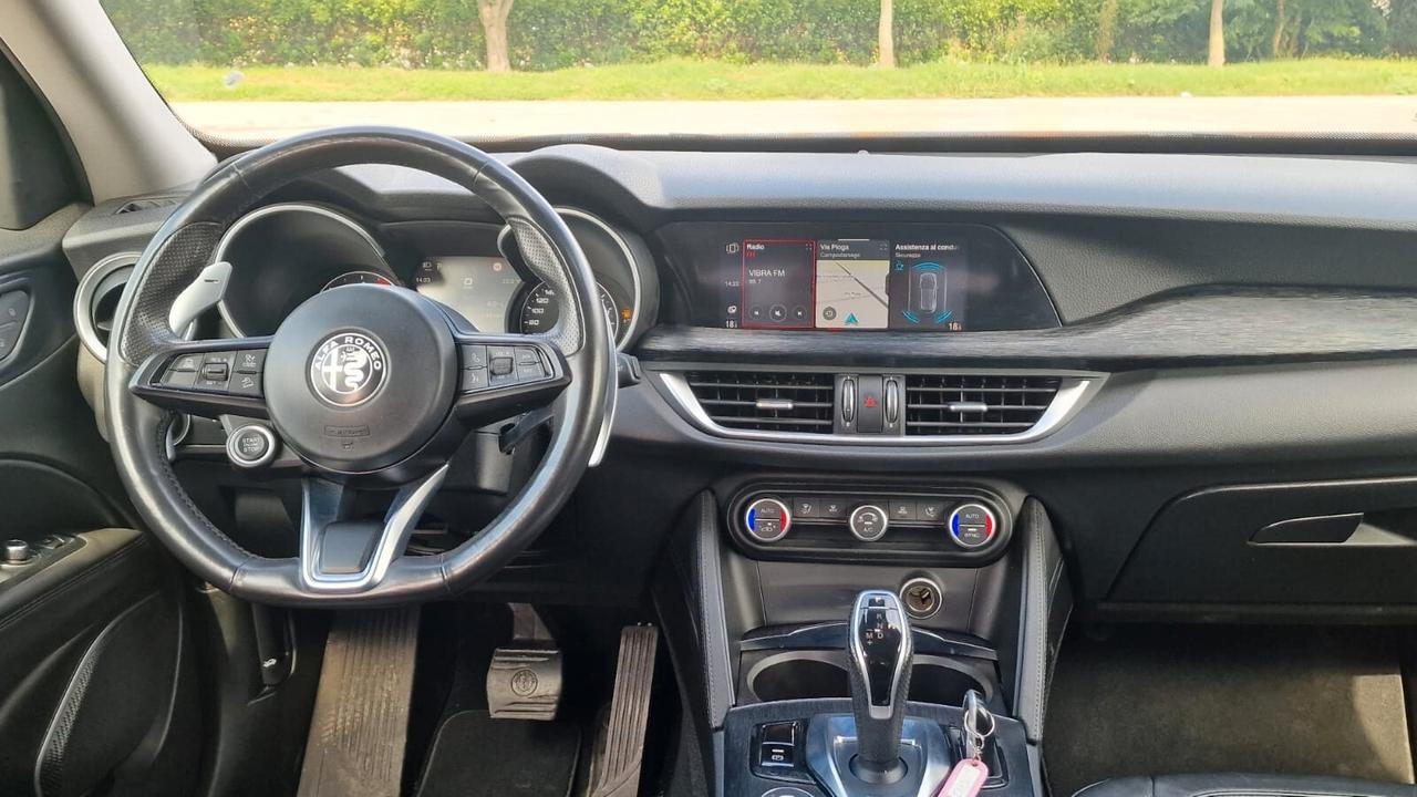 Alfa Romeo Stelvio 2.2 Turbodiesel 190 CV AT8 RWD Executive