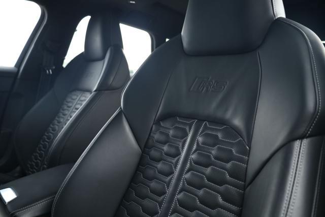 AUDI RS6 Avant 4.0 TFSI V8 quattro tiptronic