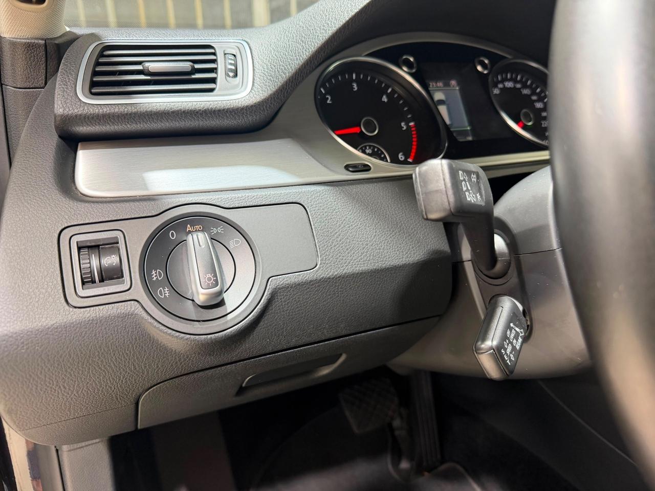 Volkswagen Passat Var. 2.0 TDI 4mot Highline Aut 4X4