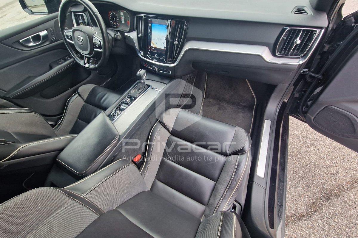 VOLVO V60 D3 Geartronic R-design