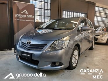 Toyota Verso 2.0 D Style 7 POSTI EURO 5 GARANZIA 12 MESI