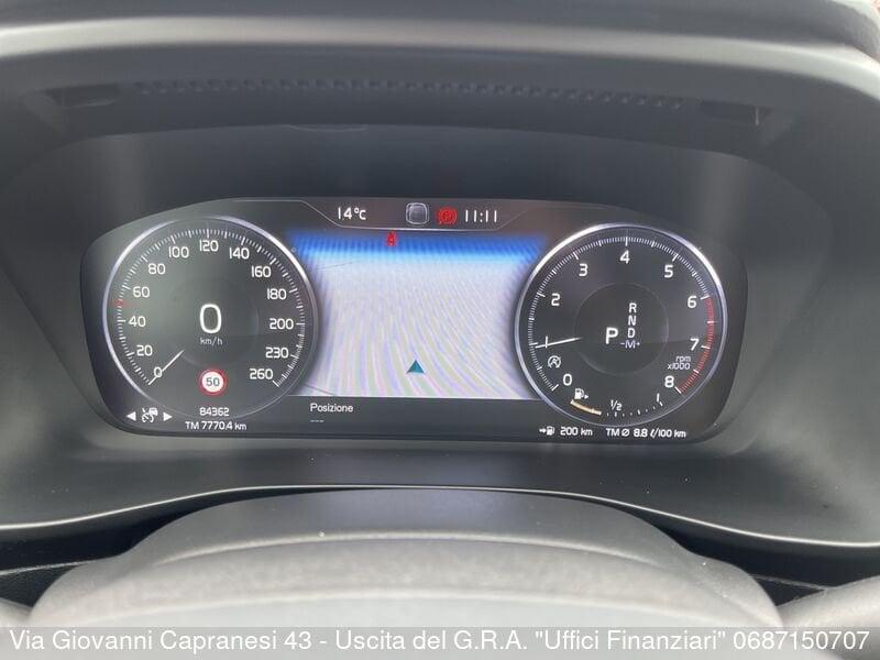 Volvo XC40 T3 Geartronic Momentum Pro