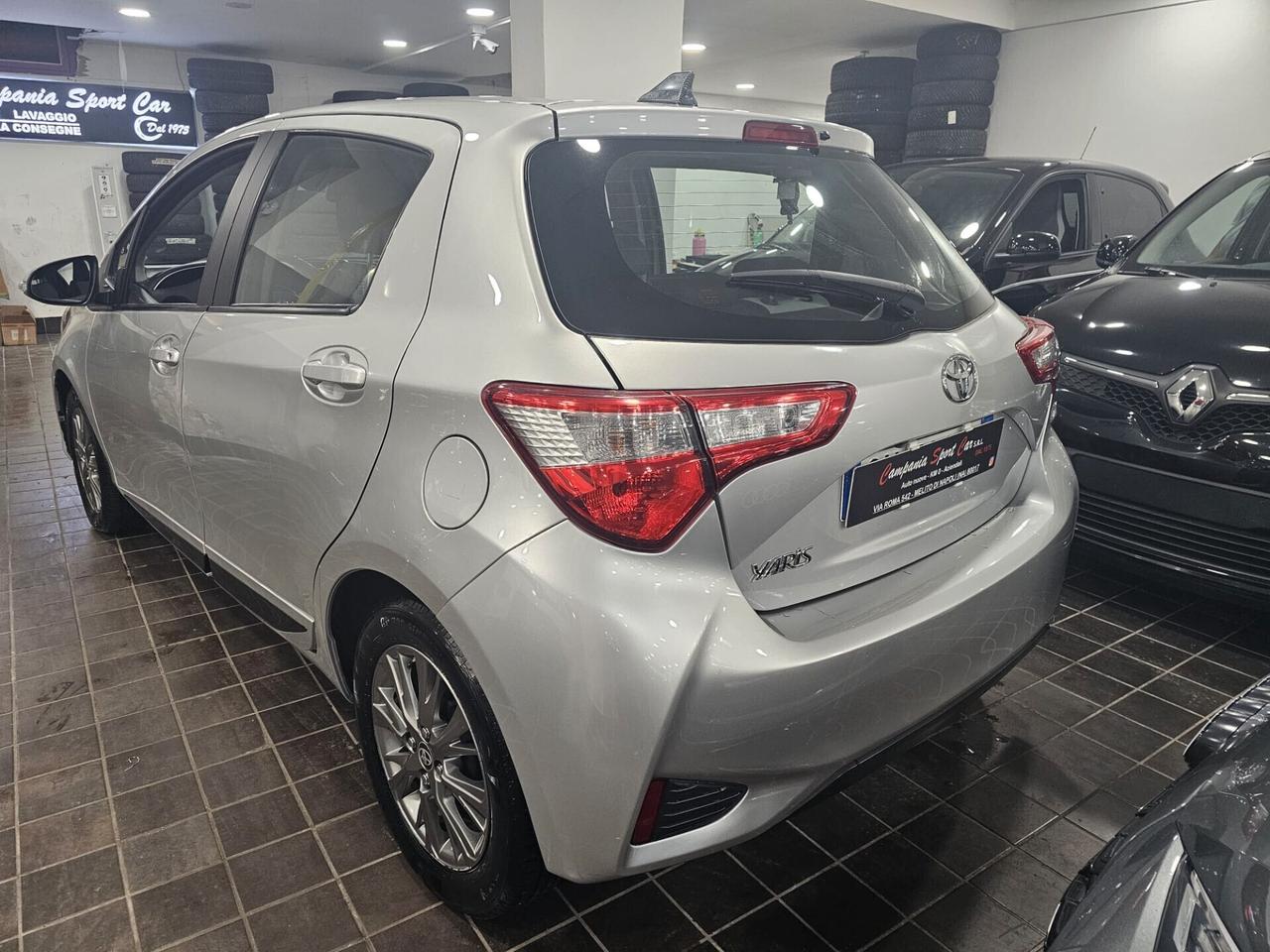 NUOVA TOYOTA YARIS 1.5 BENZ/GPL 110CV LOUNGE 2WD - IMPIANTO GPL BRC SCADENZA 2033