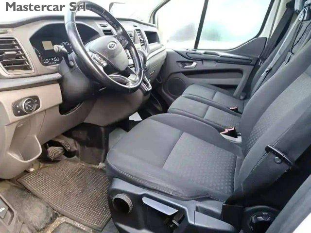 FORD Transit Custom 280 L1H1 TREND 2.0 ECOBLUE AUTOMATICO 130 CV - FY