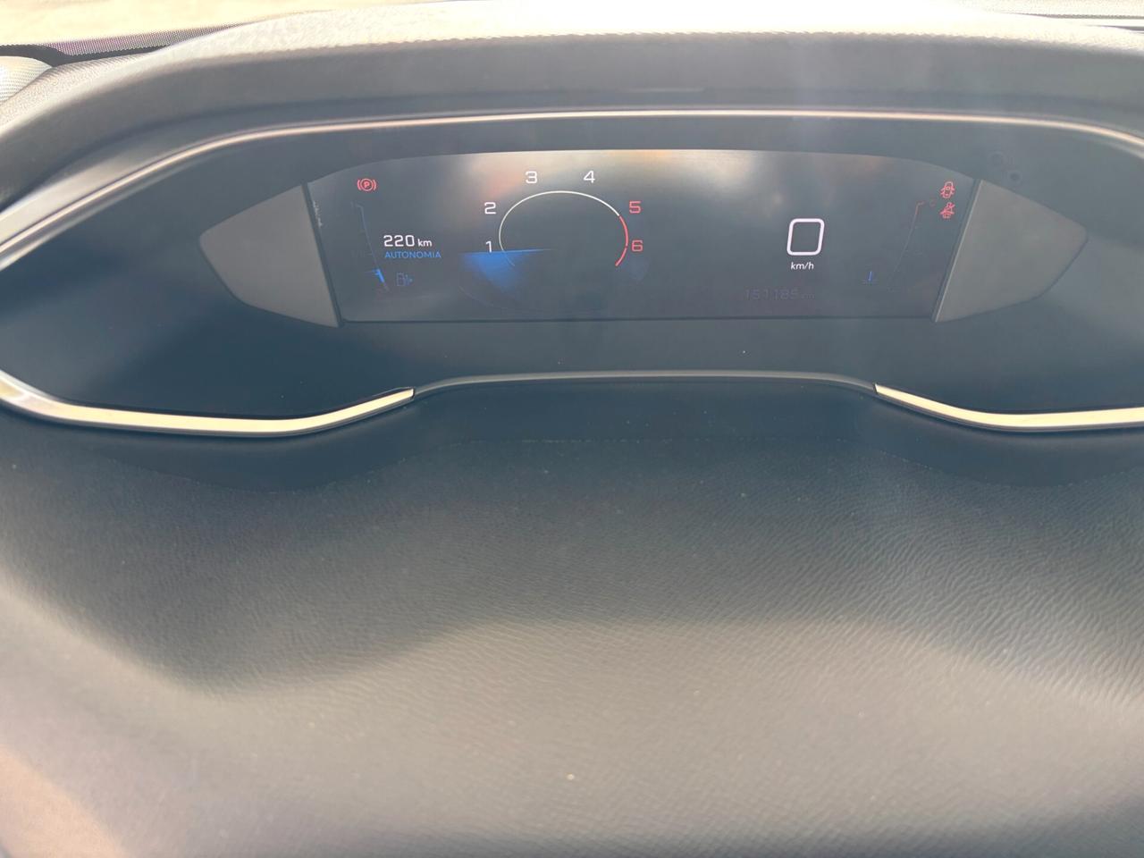 Peugeot 308 BlueHDi 130 S&S Business