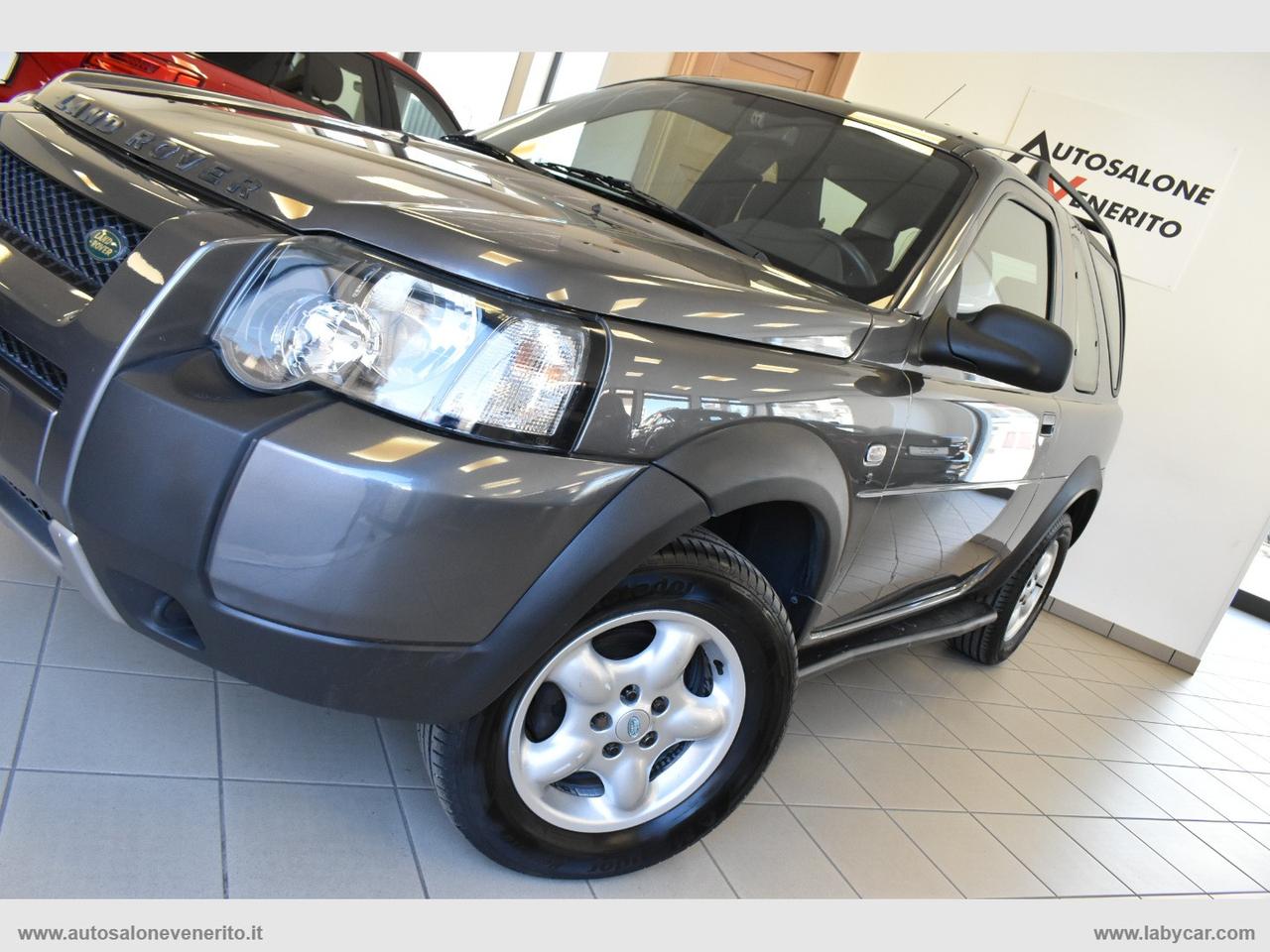 LAND ROVER Freelander 2.0 Td4 3p. Softback S