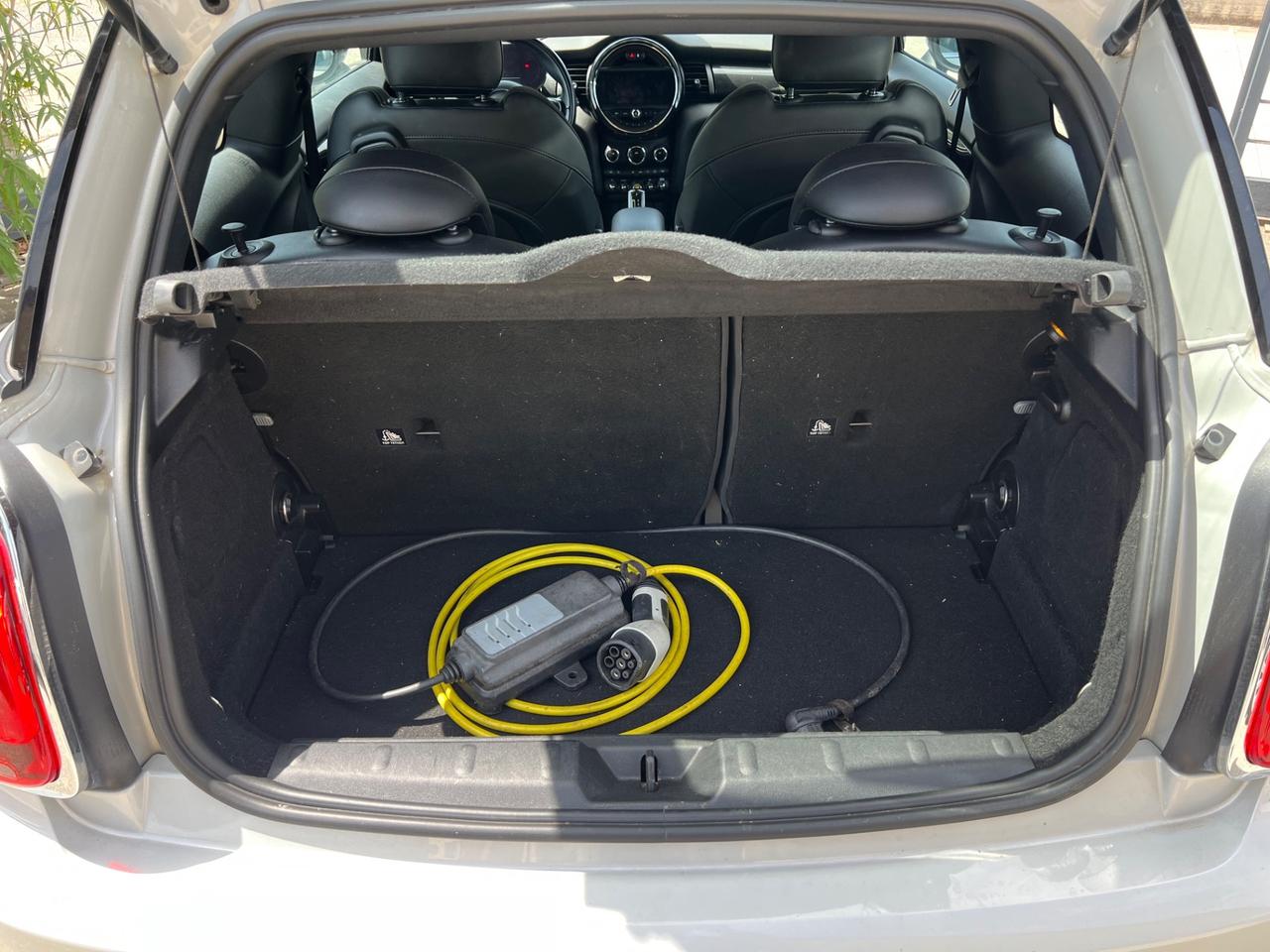 Mini Full Electric Cooper S SE XL