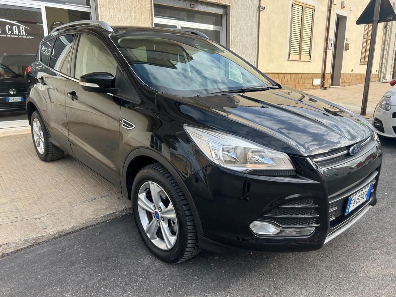 Ford Kuga 2.0 TDCI 120 CV S&S 2WD Titanium