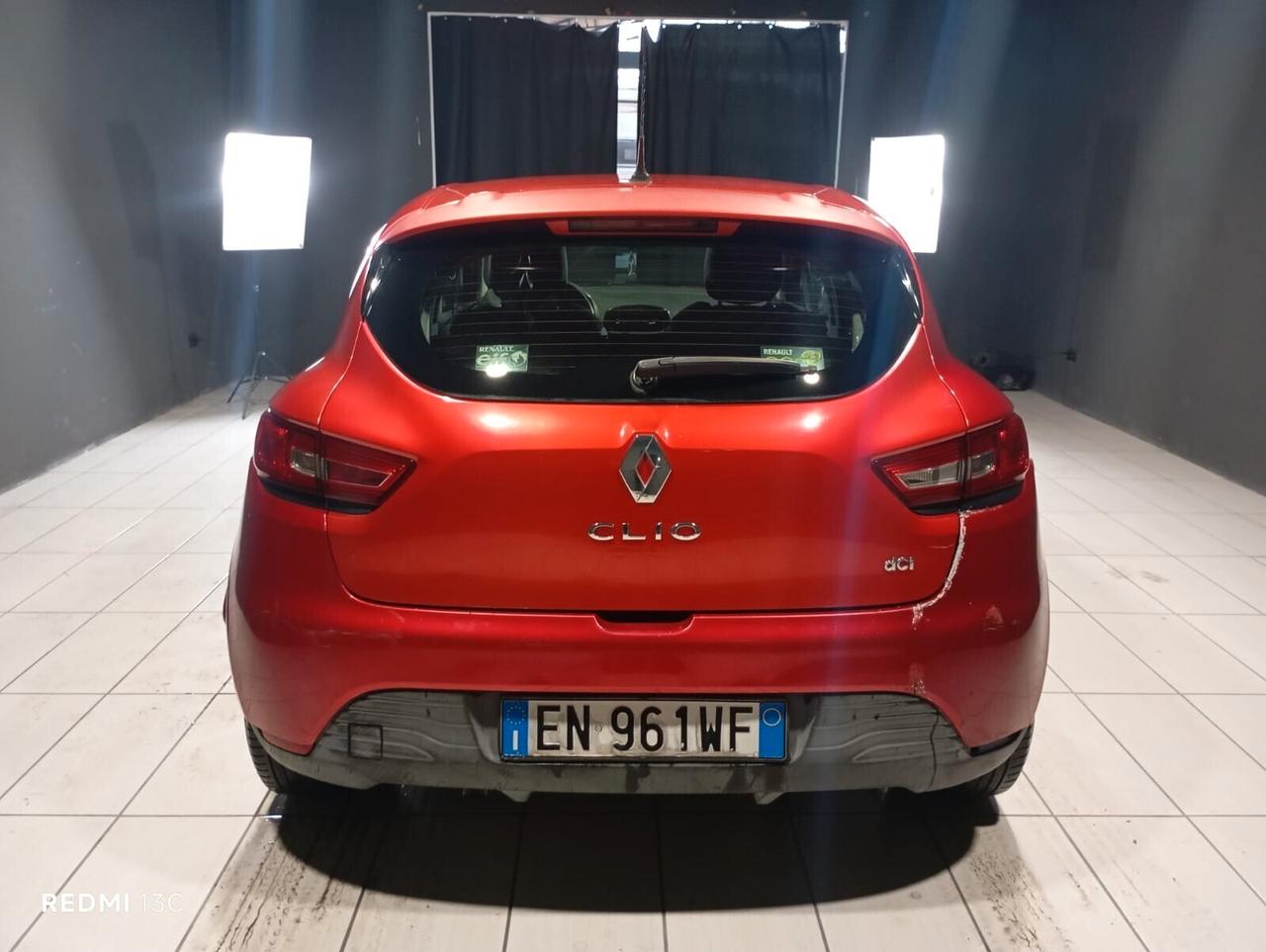 RENAULT CLIO del 2015 1500 DIESEL