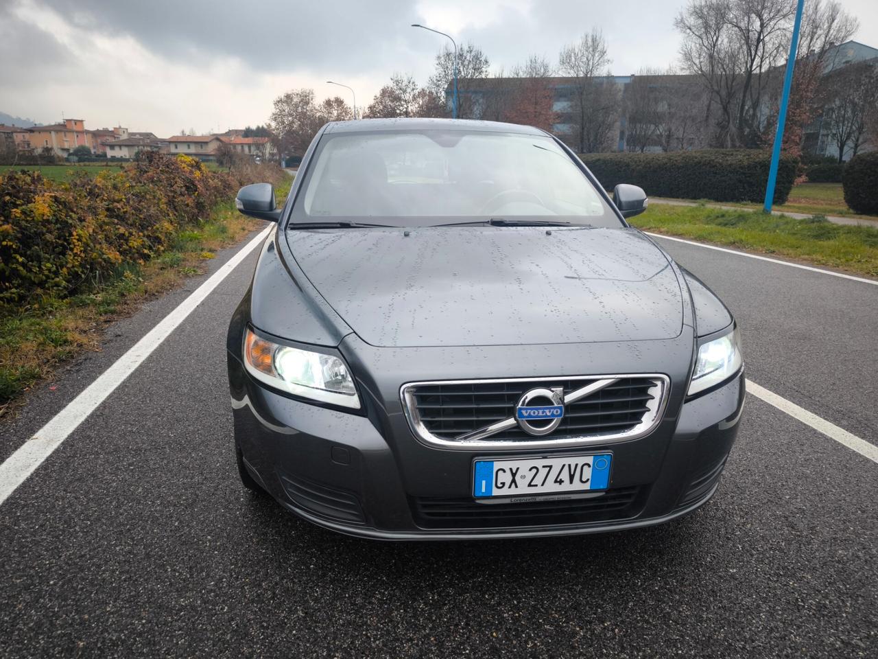 VOLVO V50 SW 1,6 D2 OK NEOPATENTATI