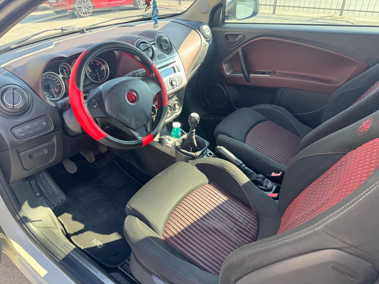 Alfa Romeo MiTo 1.3 JTDm 16V 90 CV Distinctive Sport Pack