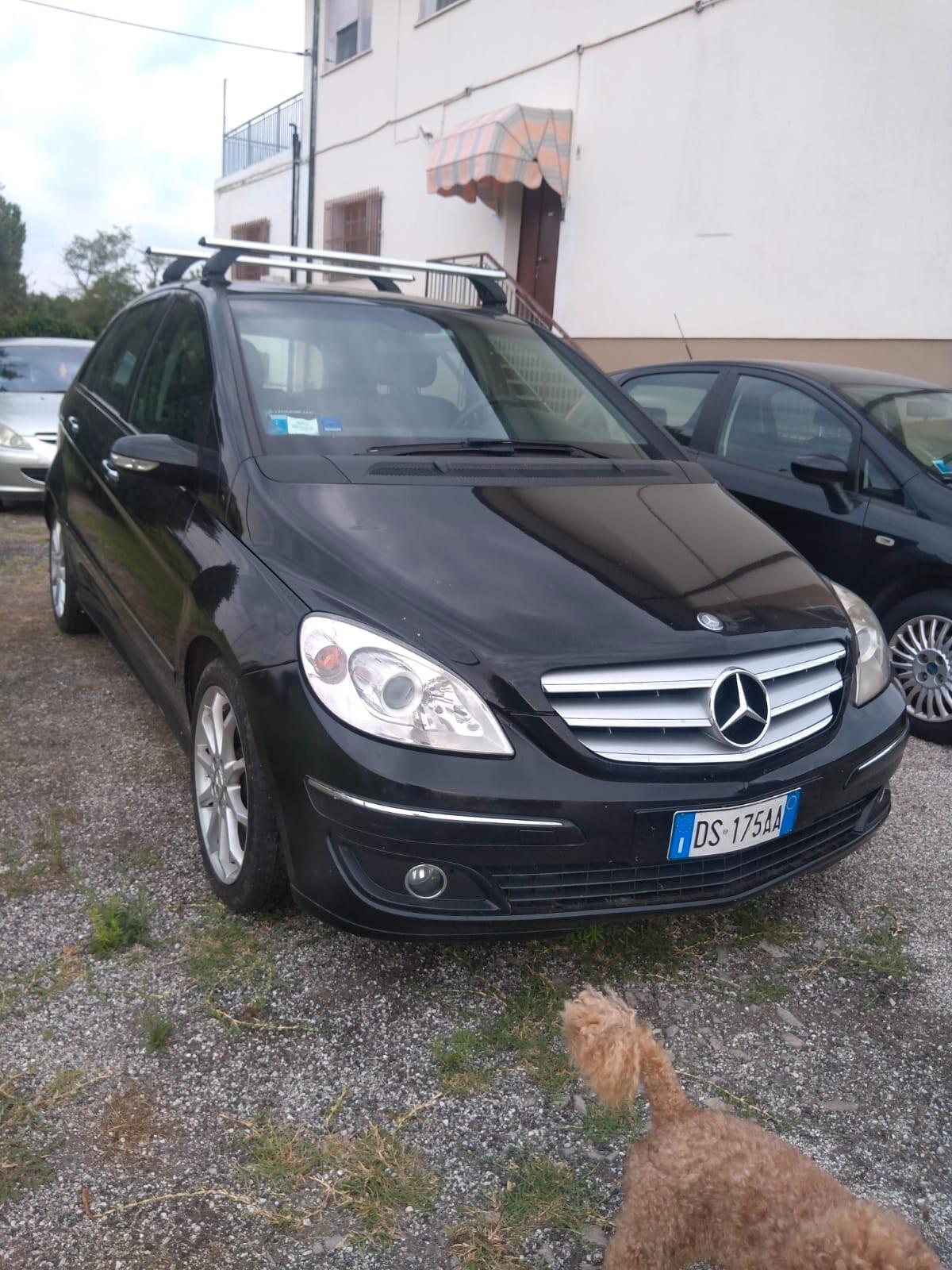 FINANZIABILE mercedes CLASSE B 180 cdi PERMUTE