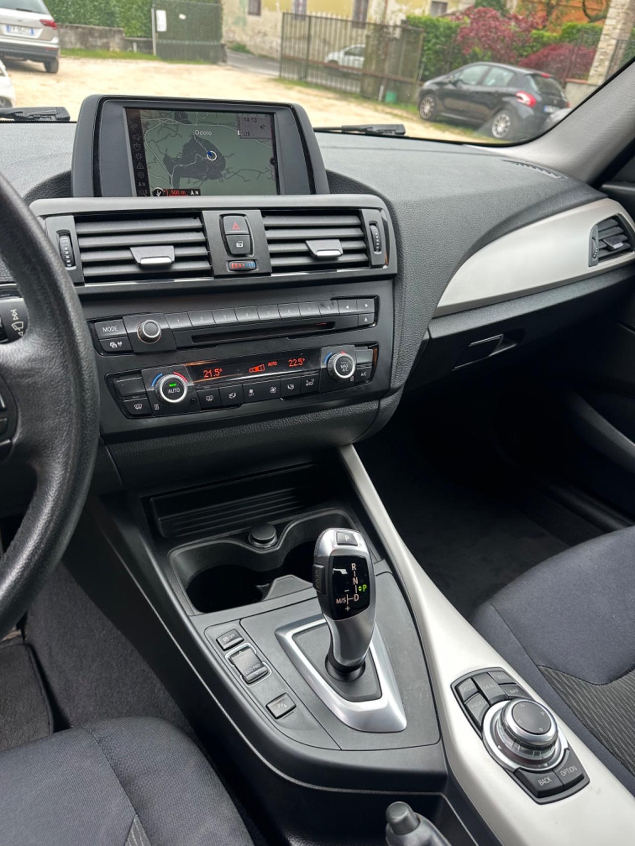 Bmw 116d 5P URBAN KMCERT AUTOMAT KMCERT GARANZKA