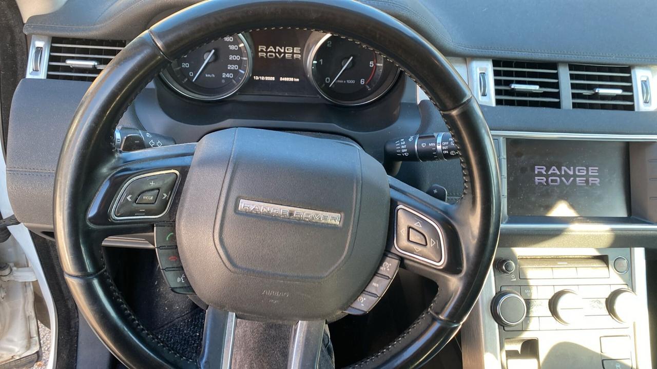 Land Rover Range Evoque 2.2 TD4 5p. Prestige