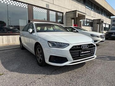 AUDI A4 Avant 30 TDI/136 CV S tronic