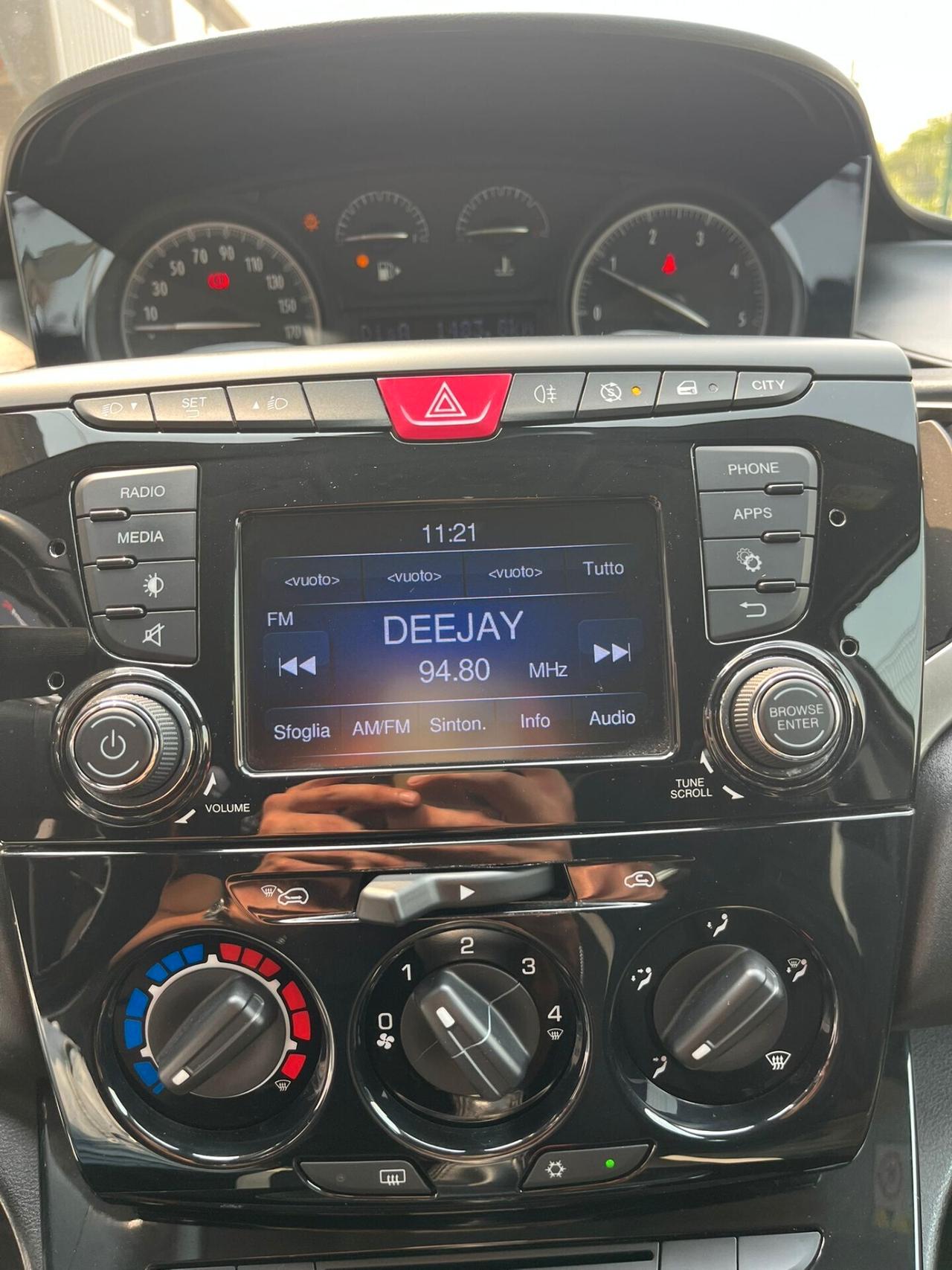 Lancia Ypsilon 1.3 MJT 16V 95 CV 5 porte S&S PLATINUM