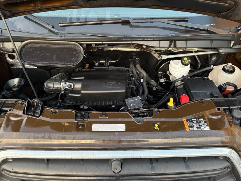 Ford Transit 2.0cc 130CV L3 H3 scaffali