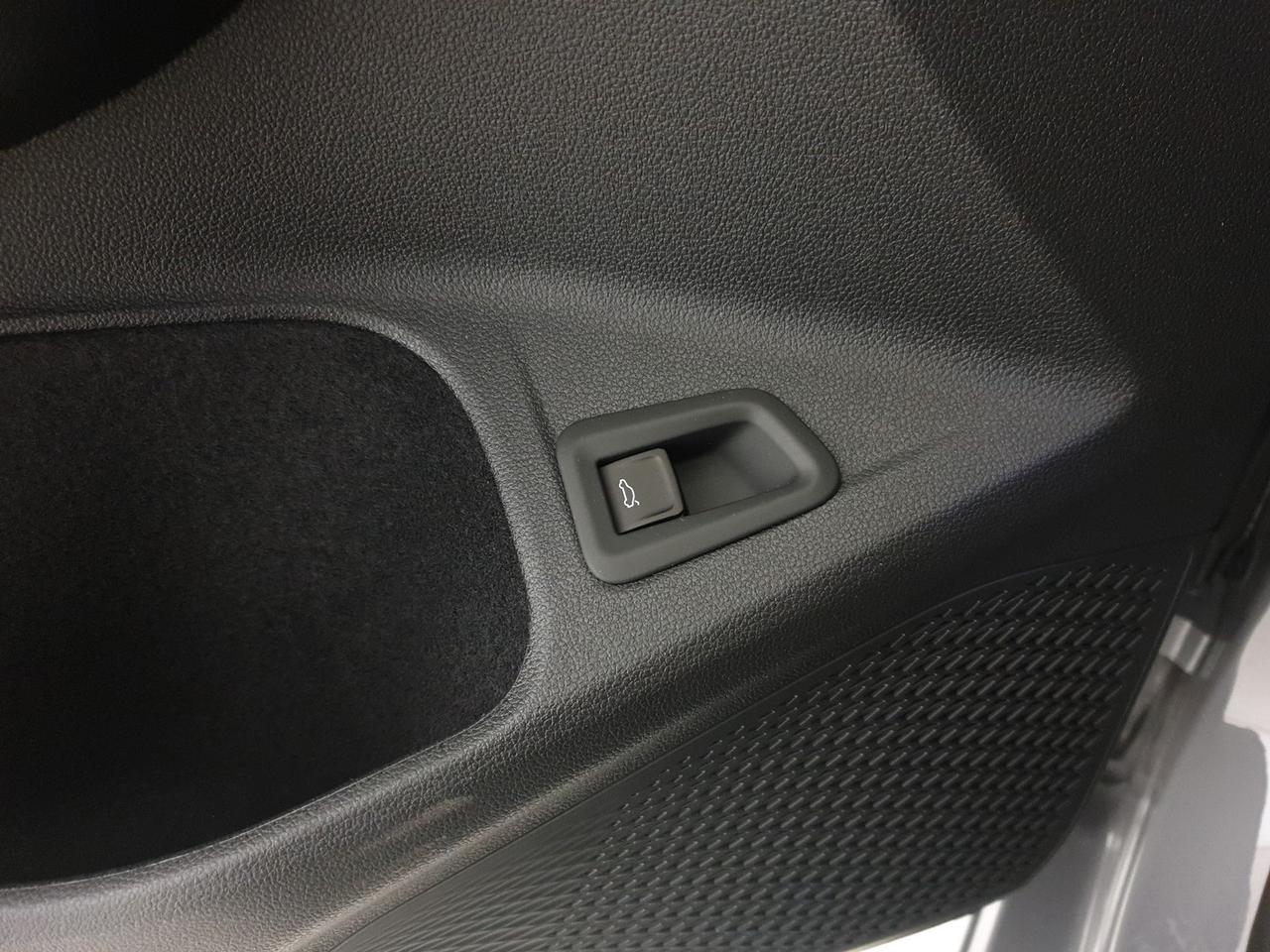 Volkswagen Golf variant 2.0 tdi edition plus 150cv dsg