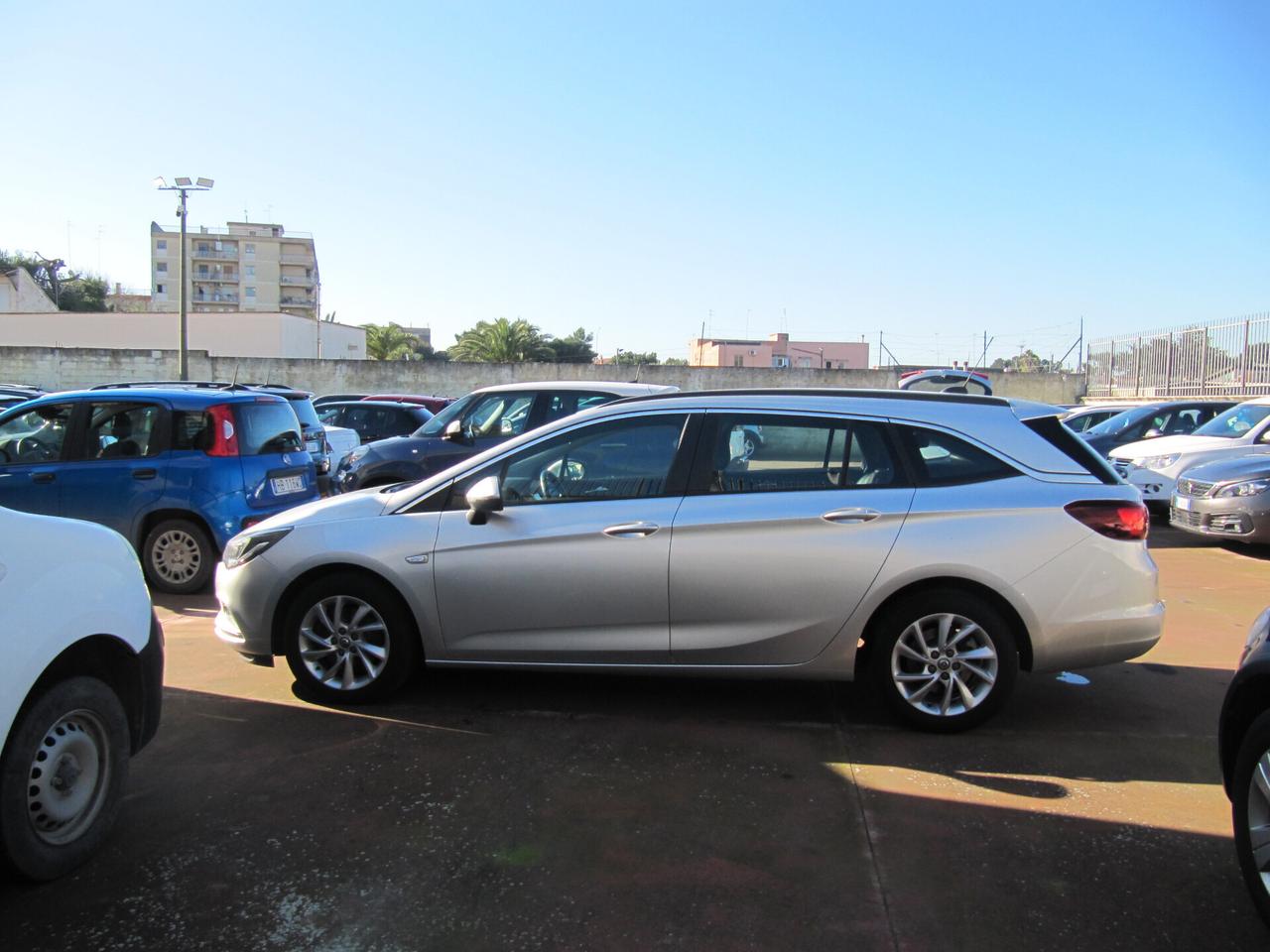 Opel Astra 1.6 CDTi 136CV Start&Stop Sports Tourer Dynamic