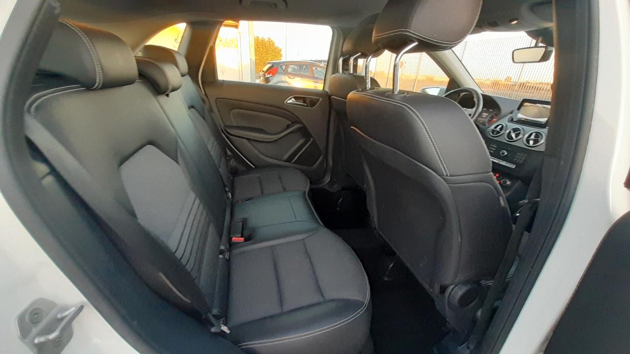 Mercedes-benz B 180 d Sport