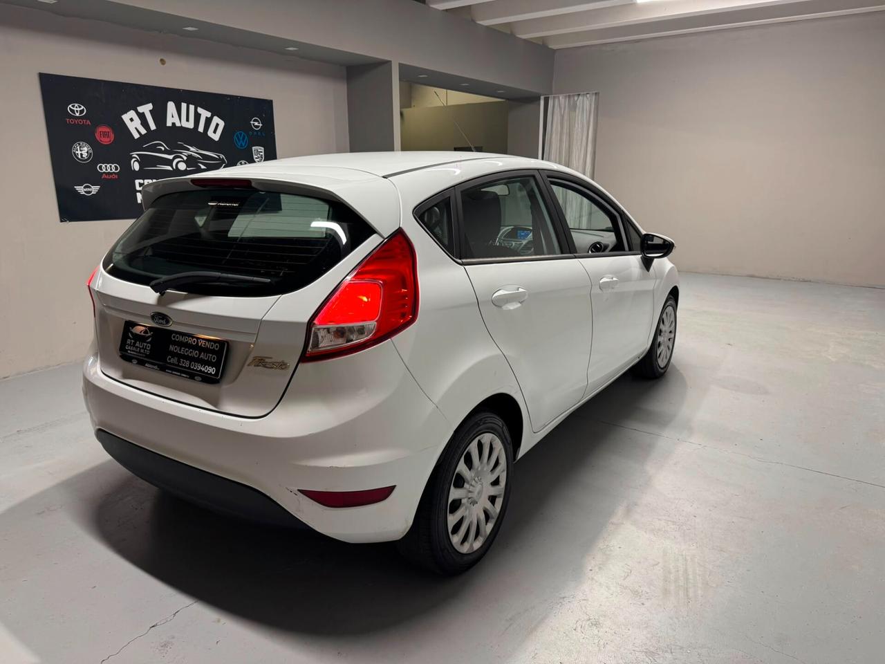 Ford Fiesta 1.5 TDCi 75CV 5 porte Black & White Edition