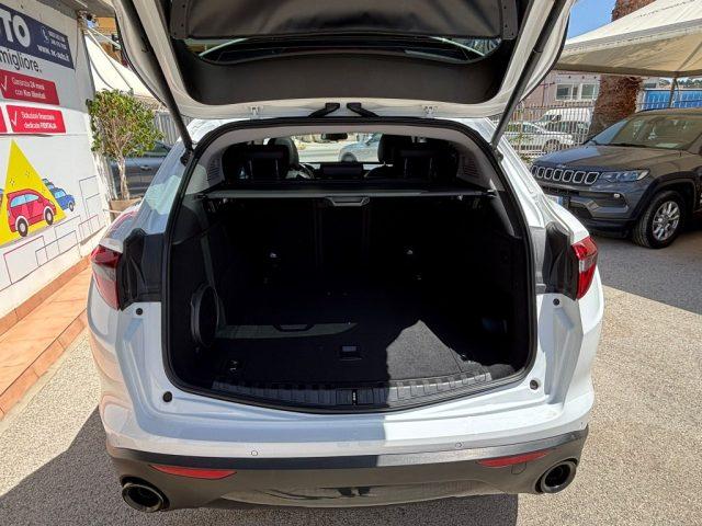 ALFA ROMEO Stelvio 2.0 Turbo 200 CV AT8 Q4 Sprint