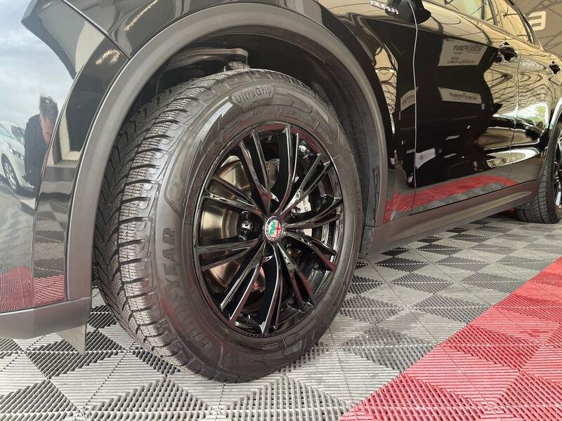 Alfa Romeo Stelvio Stelvio 2.2 t Super rwd 160cv auto