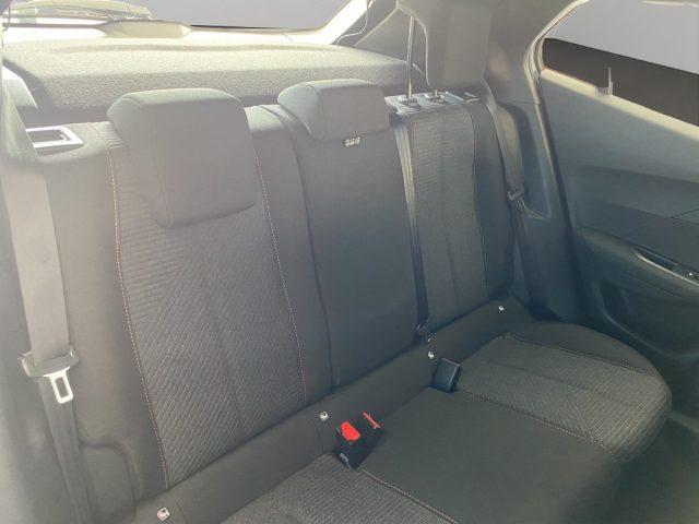 PEUGEOT 2008 Hybrid 136 e-DCS6 Style