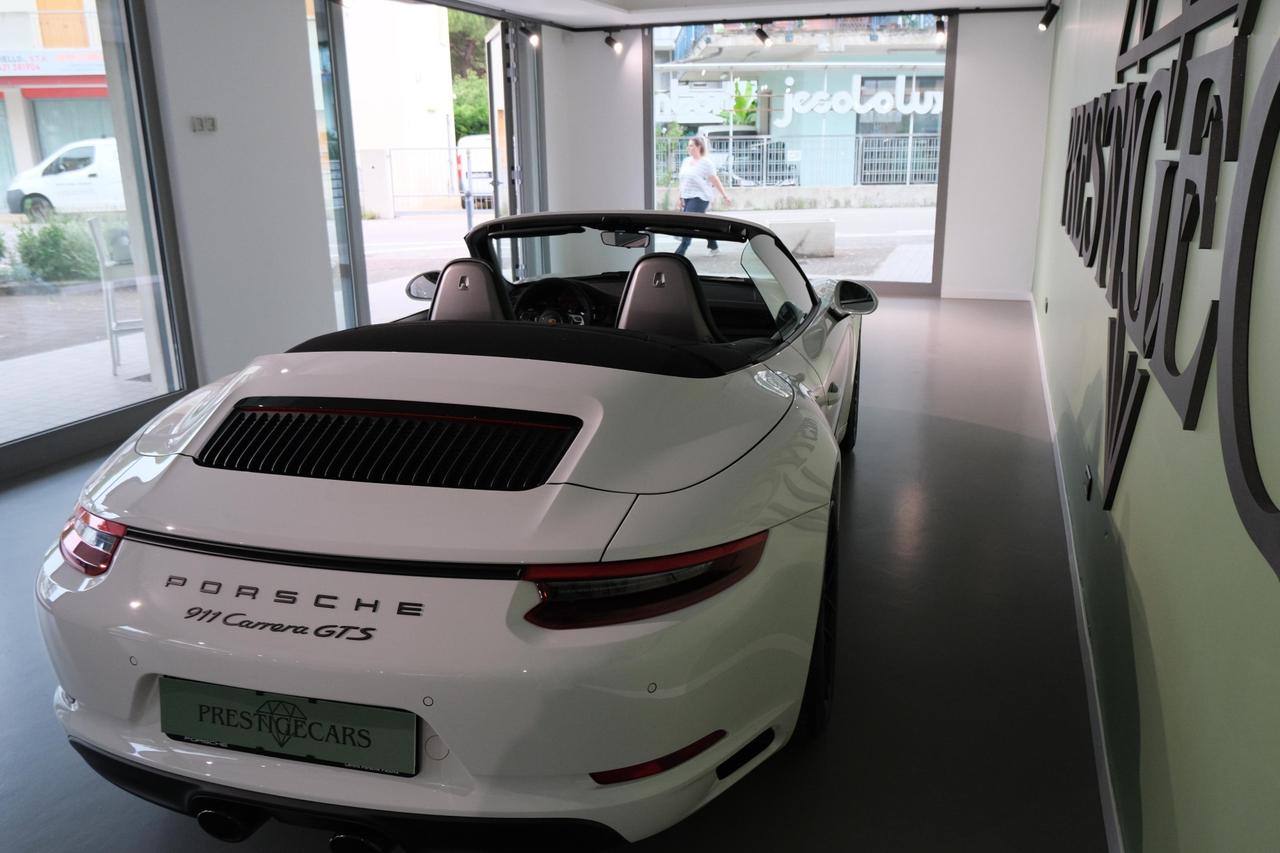 Porsche 911 Cabrio 3.0 Carrera GTS