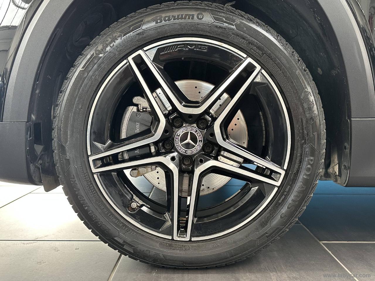 MERCEDES-BENZ GLB 200 Automatic Premium